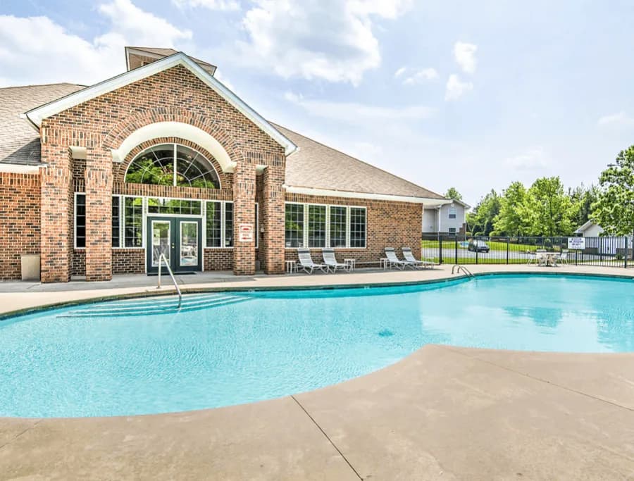 Creekside At Bellemeade Apartments 1 of 2