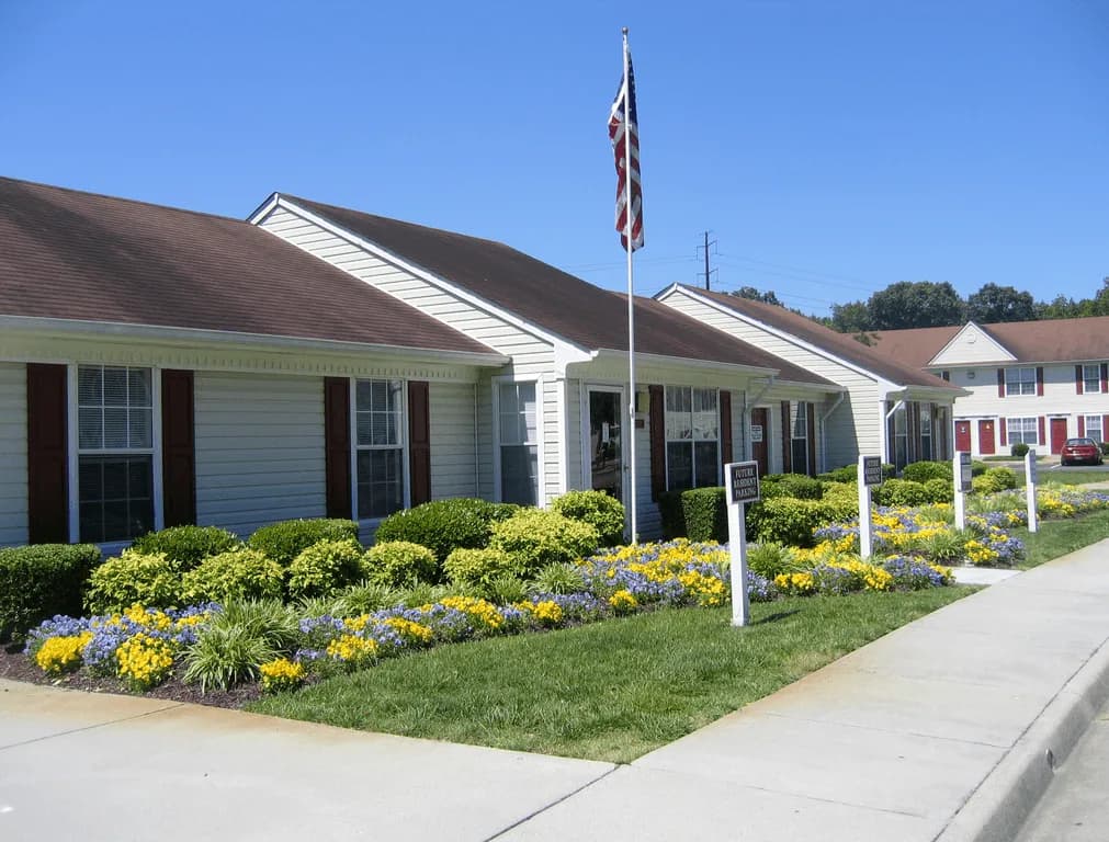 Woodbridge Apartments 1 of 2