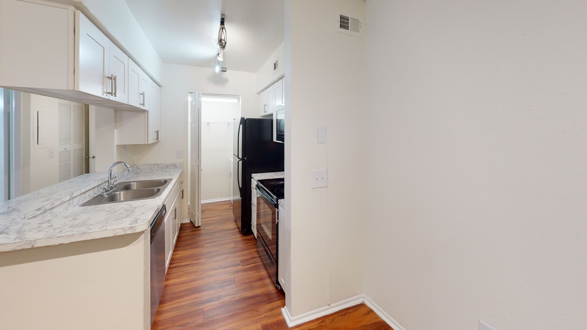 Lakewood Place 1 of 5