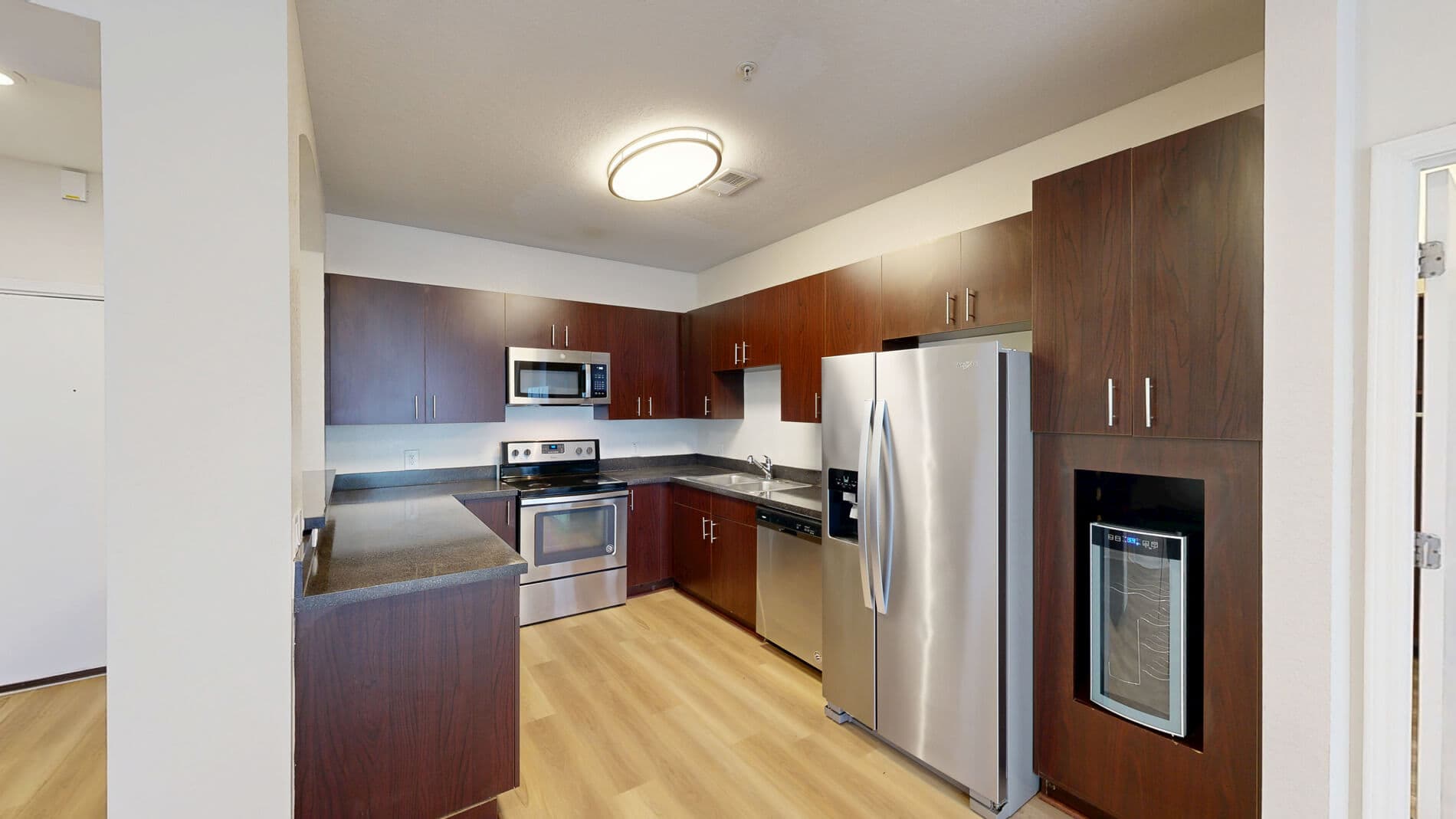 The Vintage Lofts at West End 1 of 5