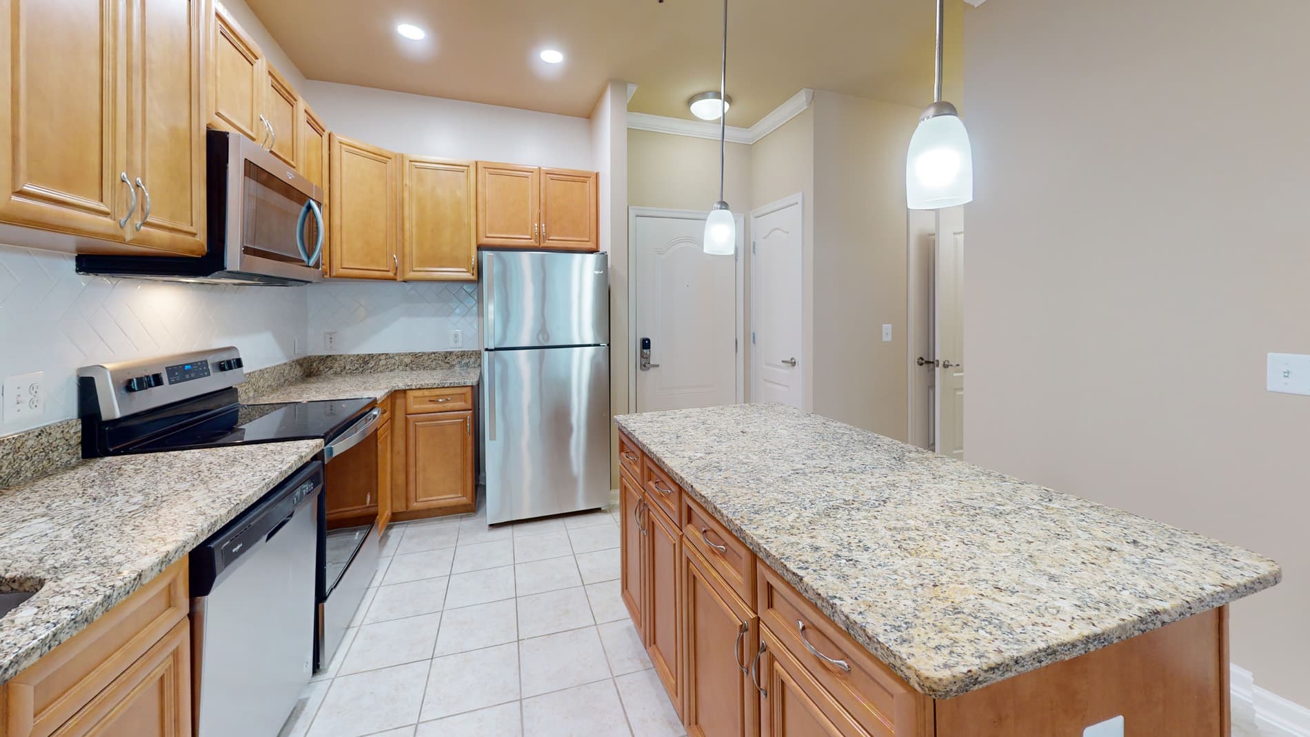 Signal Hill Apartment Homes 1 of 5