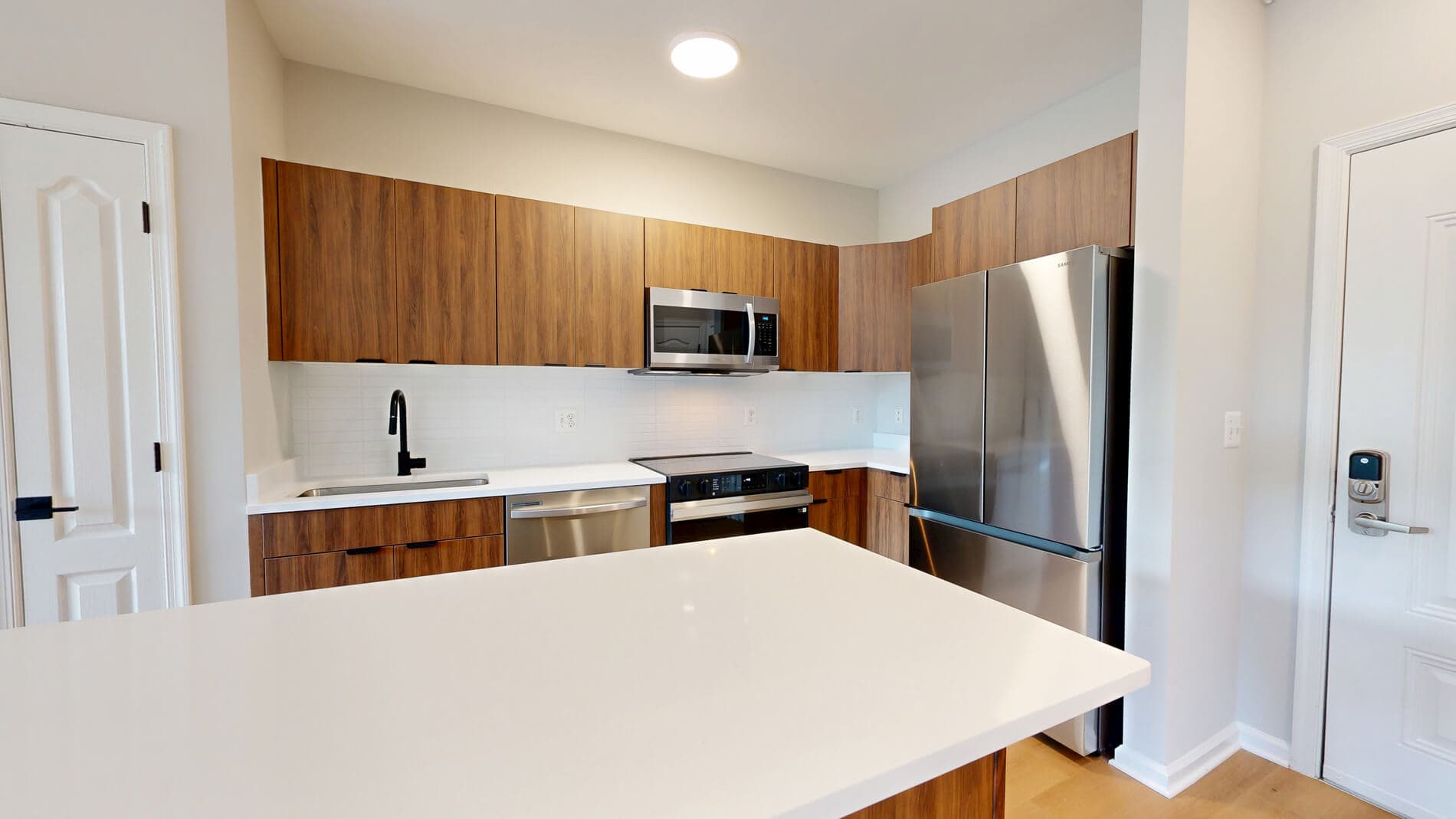 Signal Hill Apartment Homes 1 of 5