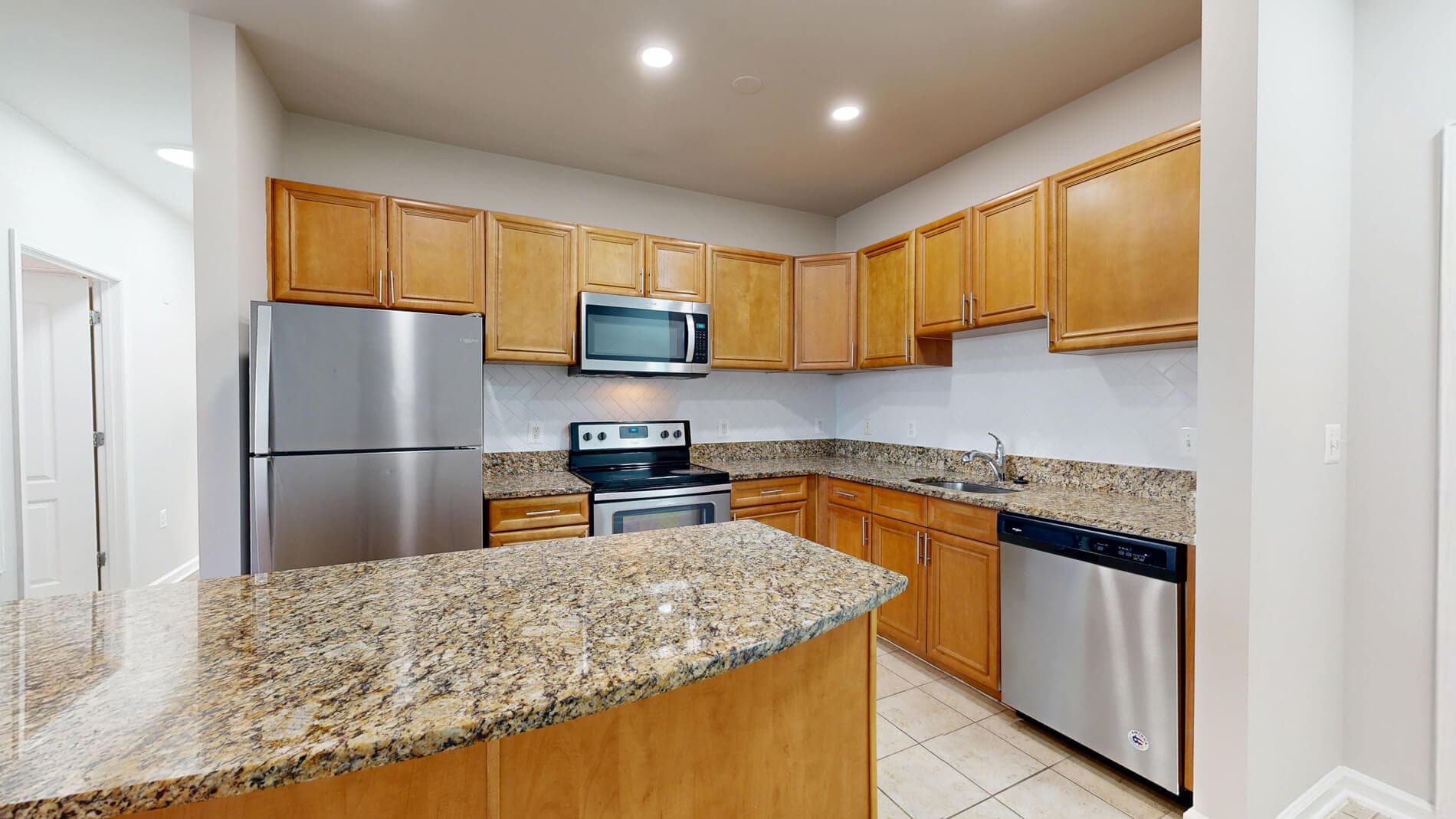 Signal Hill Apartment Homes 1 of 5