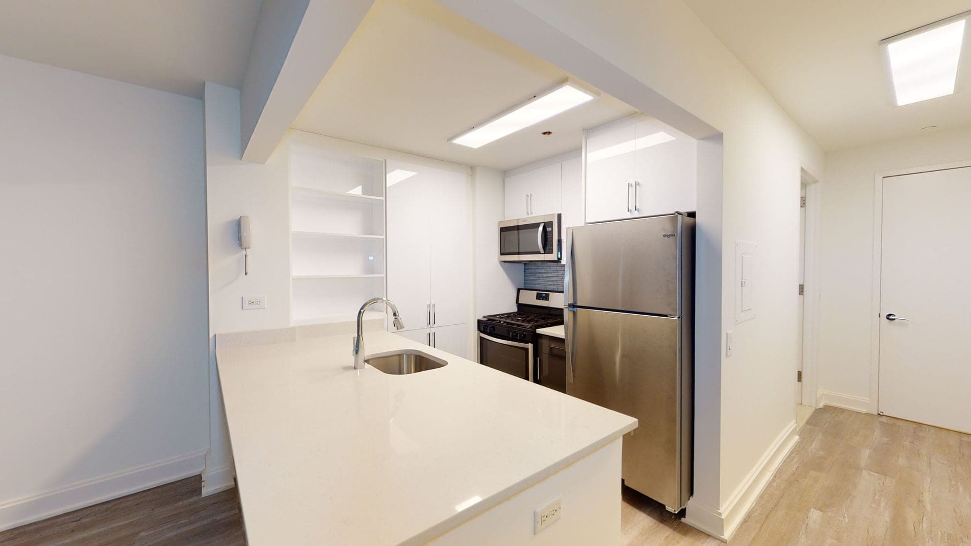 10 Hanover Square 1 of 5