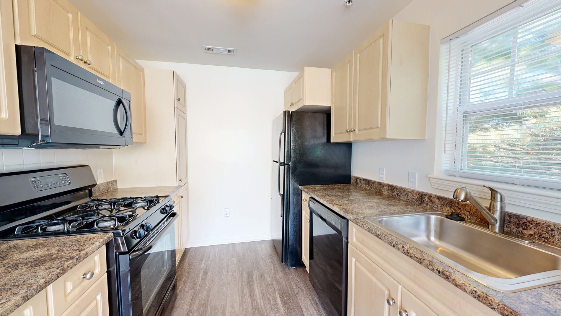 Inwood West 1 of 5