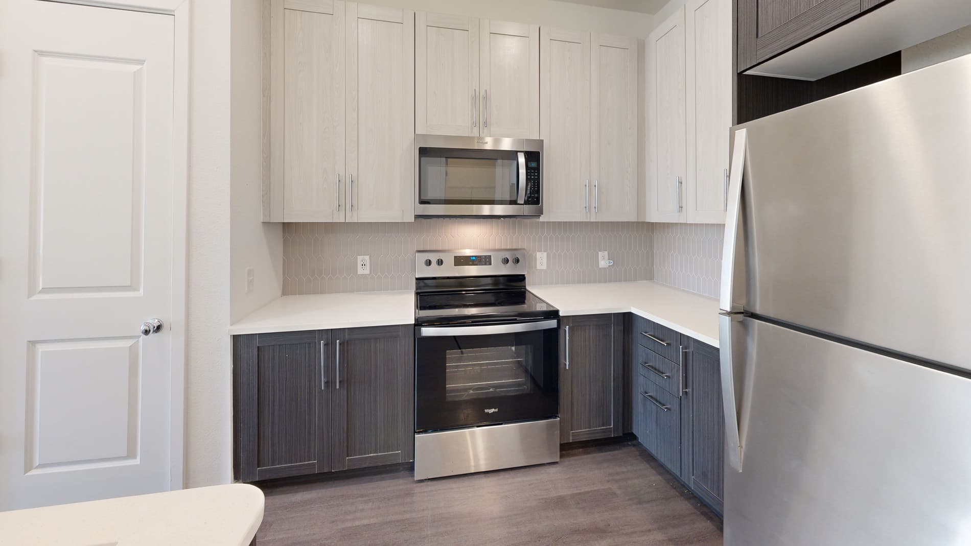 Essex Luxe Apartments 1 of 5
