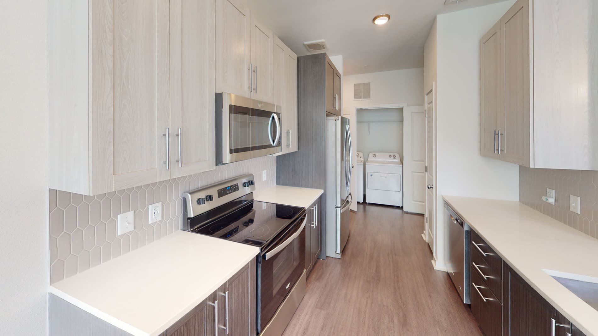 Essex Luxe Apartments 1 of 5