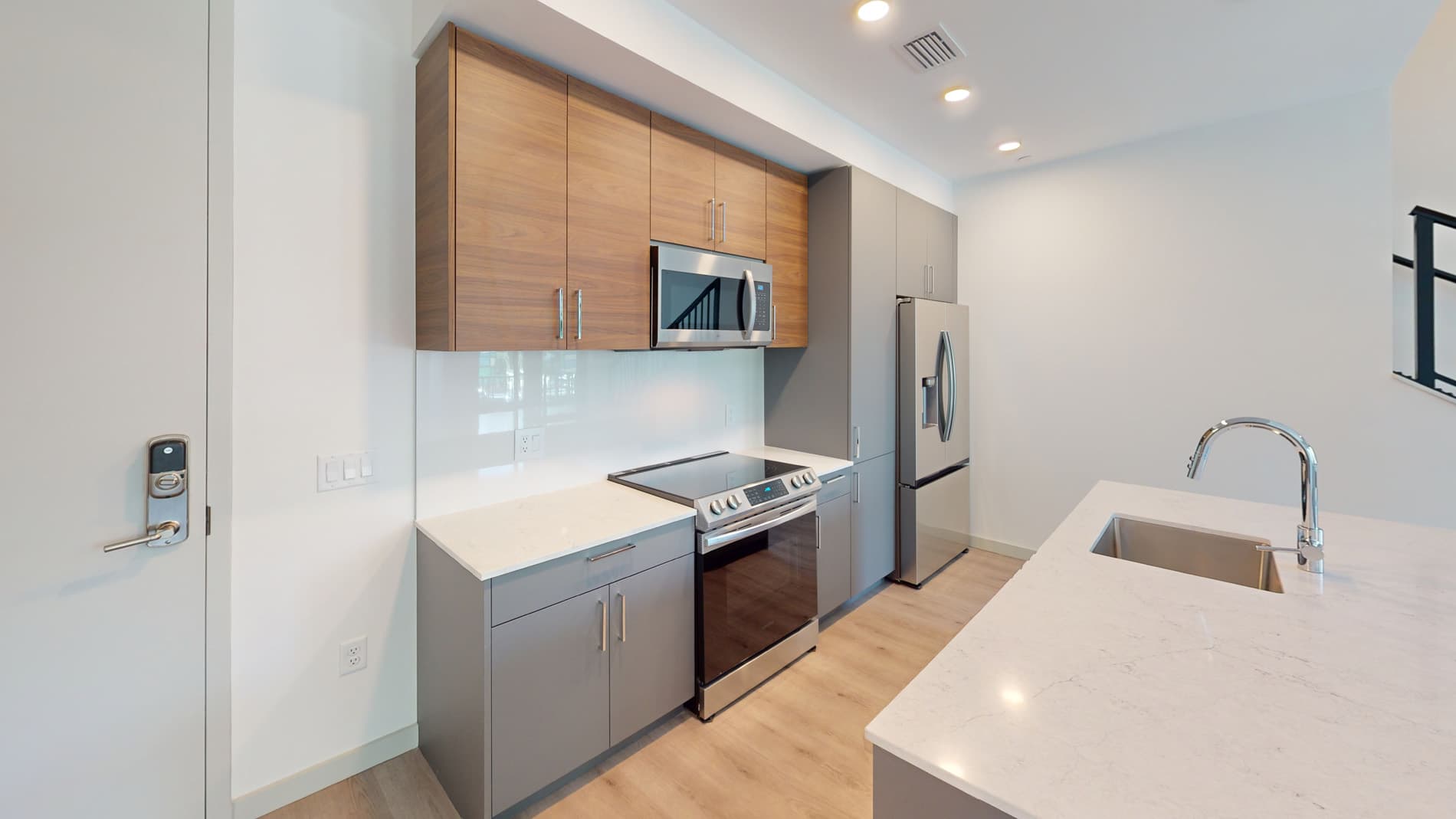 101 N Meridian 1 of 5