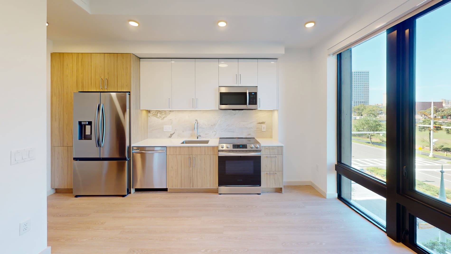 101 N Meridian 1 of 5
