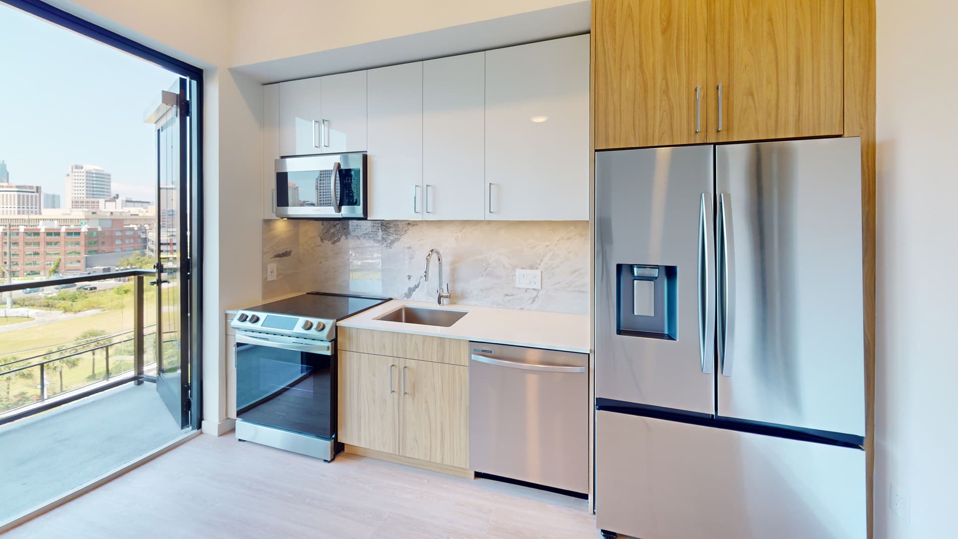 101 N Meridian 1 of 4