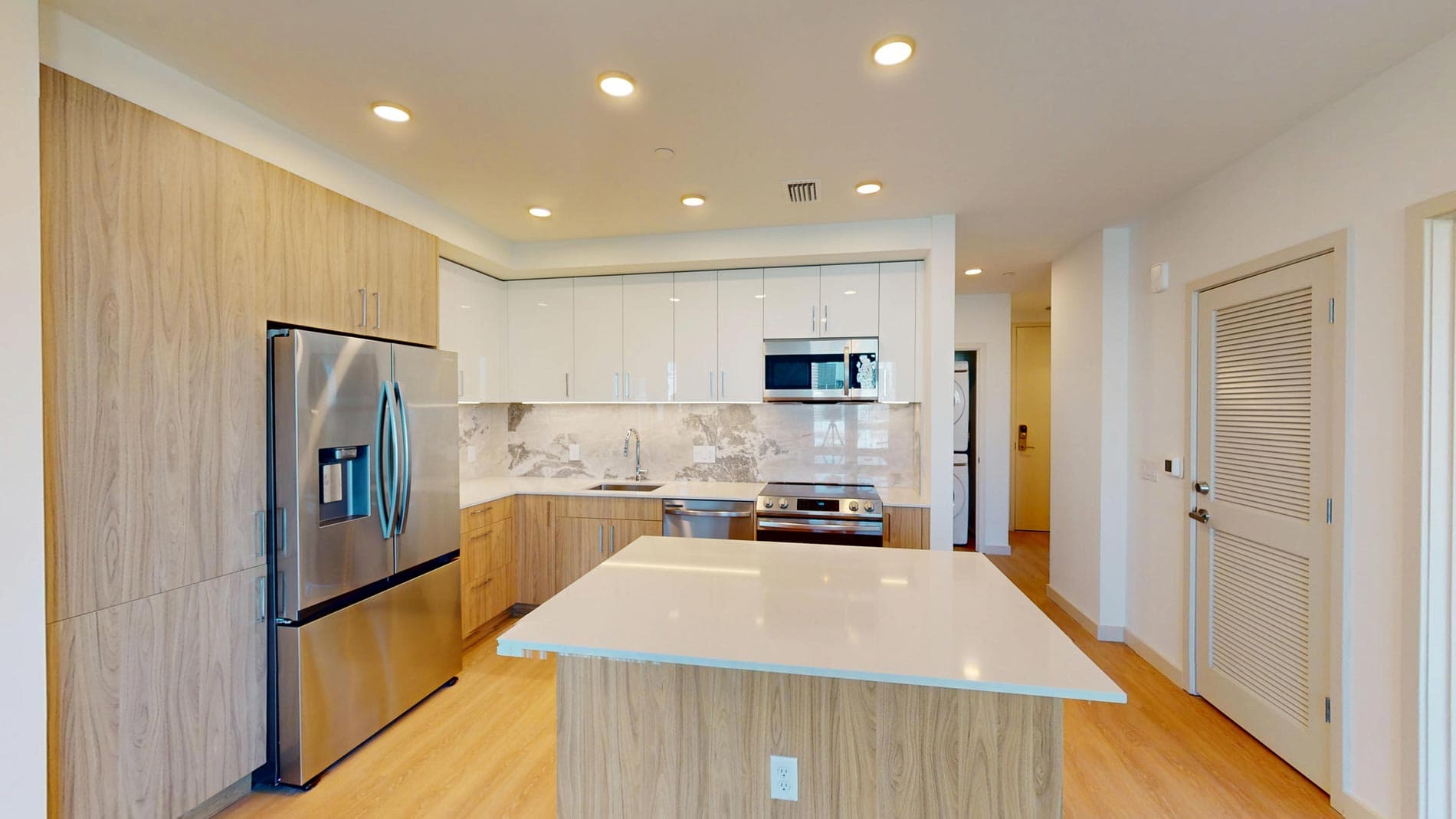 101 N Meridian 1 of 4