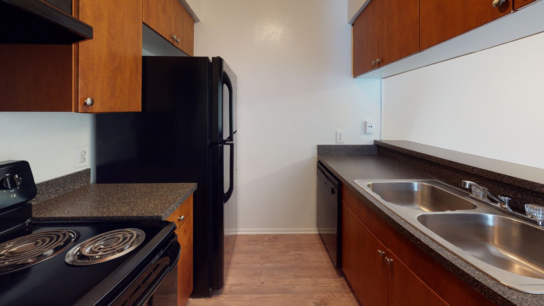 Addison Apartments at the Park 1 of 4