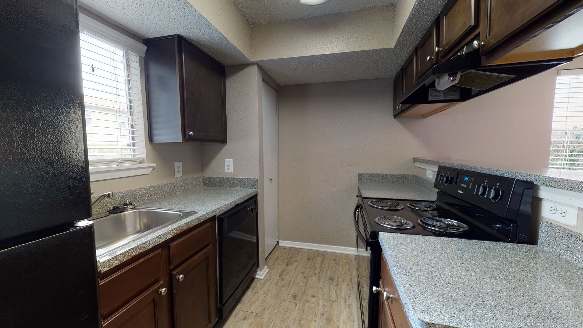 Addison Apartments at the Park 1 of 5