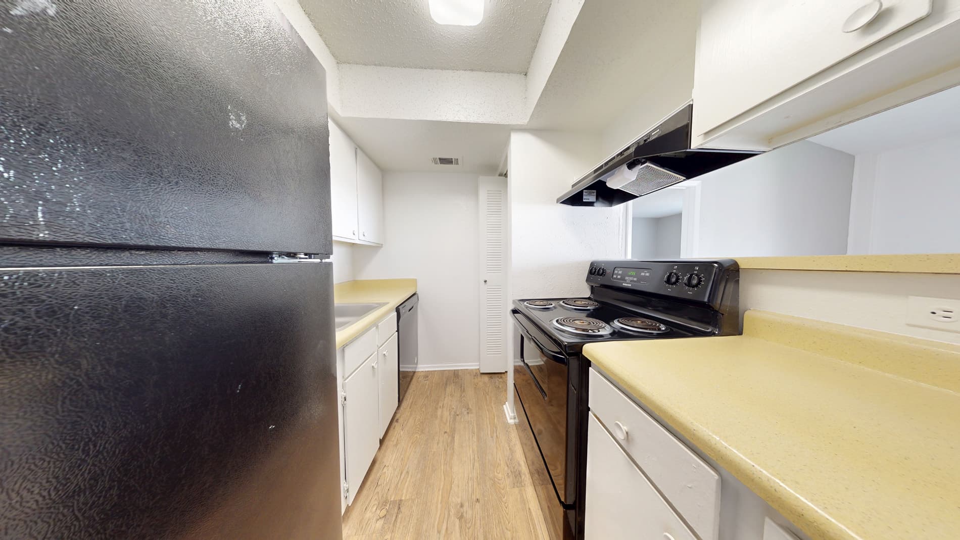 Addison Apartments at the Park 1 of 5