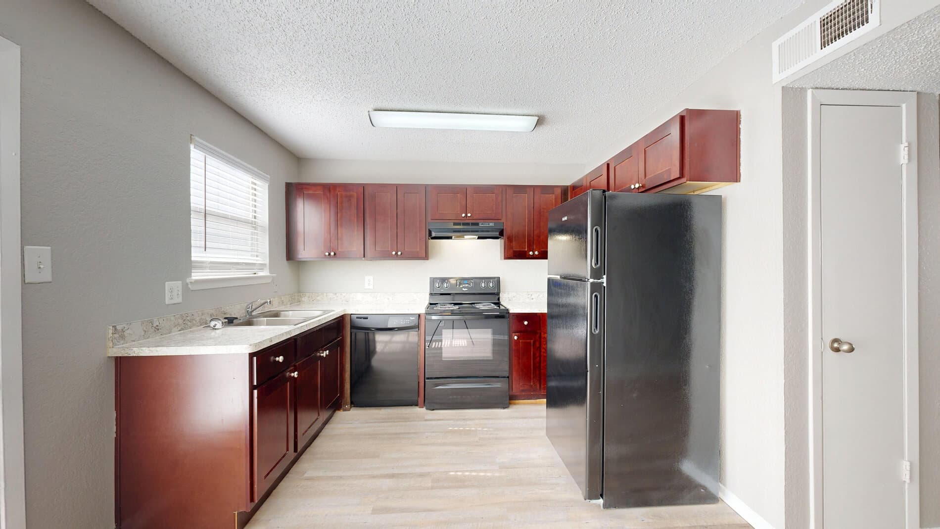 Addison Apartments at the Park 1 of 5