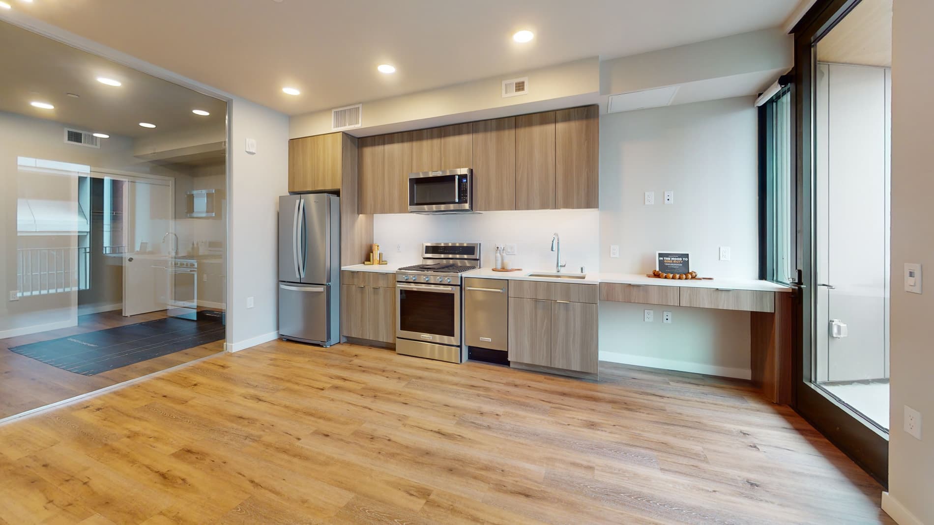 Residences at Lake Merritt 1 of 5